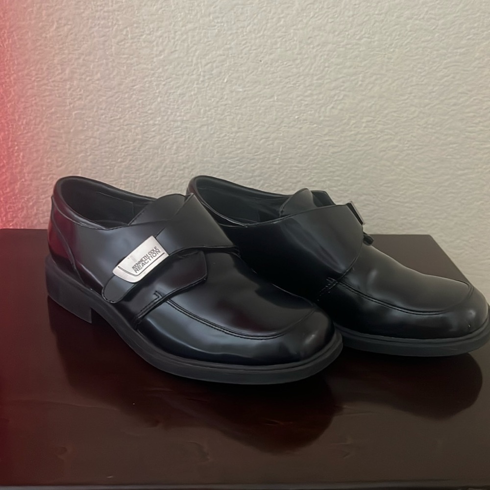 Kenneth Cole Black Leather Fast Cash 2 Dress Shoe Size 6 M boys